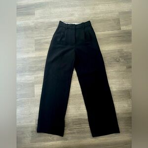 Wilfred Effortless Pant (Aritzia)